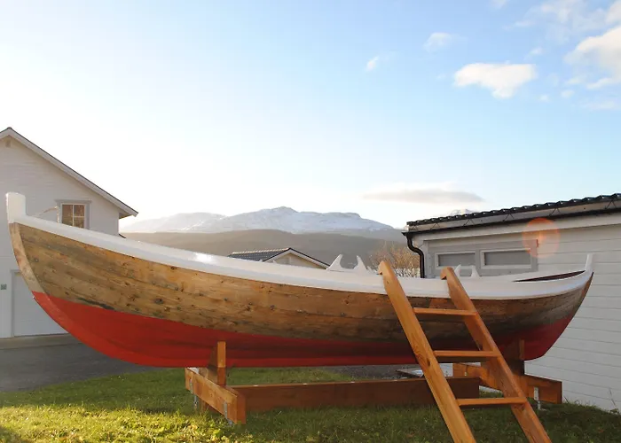 Furoy And Boating Apartman
