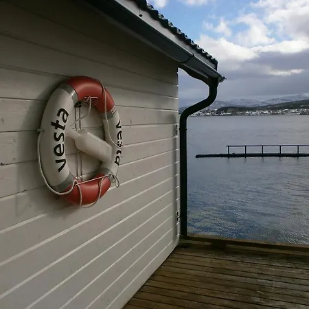 Furoy And Boating *